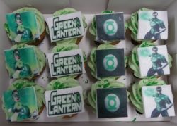 Mini Green Lantern Cupcakes