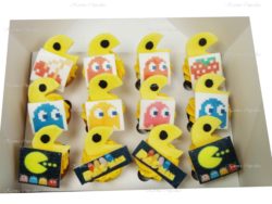 Pac-Man Mini Cupcakes