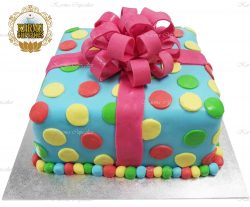 3D Polka Dot Birthday Present Cake