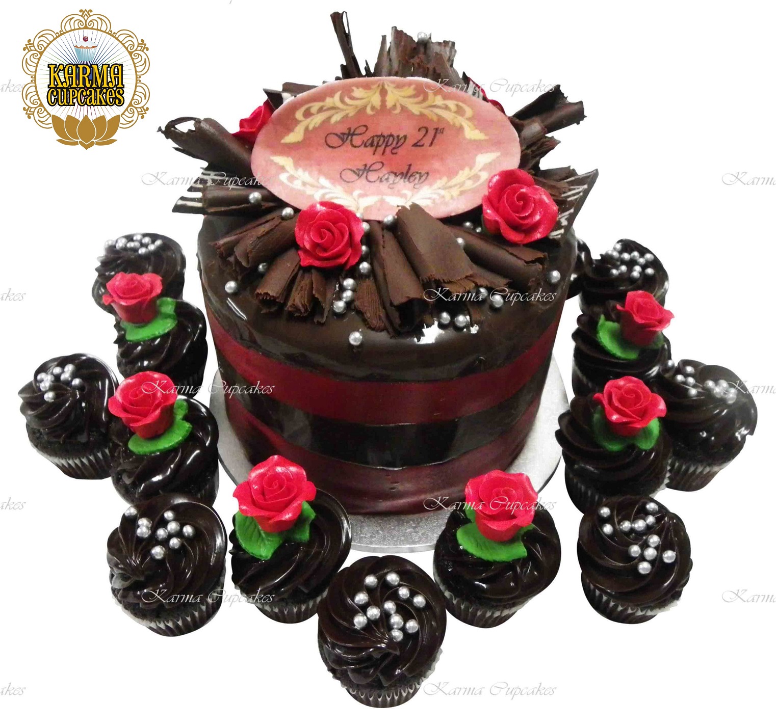 Ganach Iced Cake with Sugar Red Roses