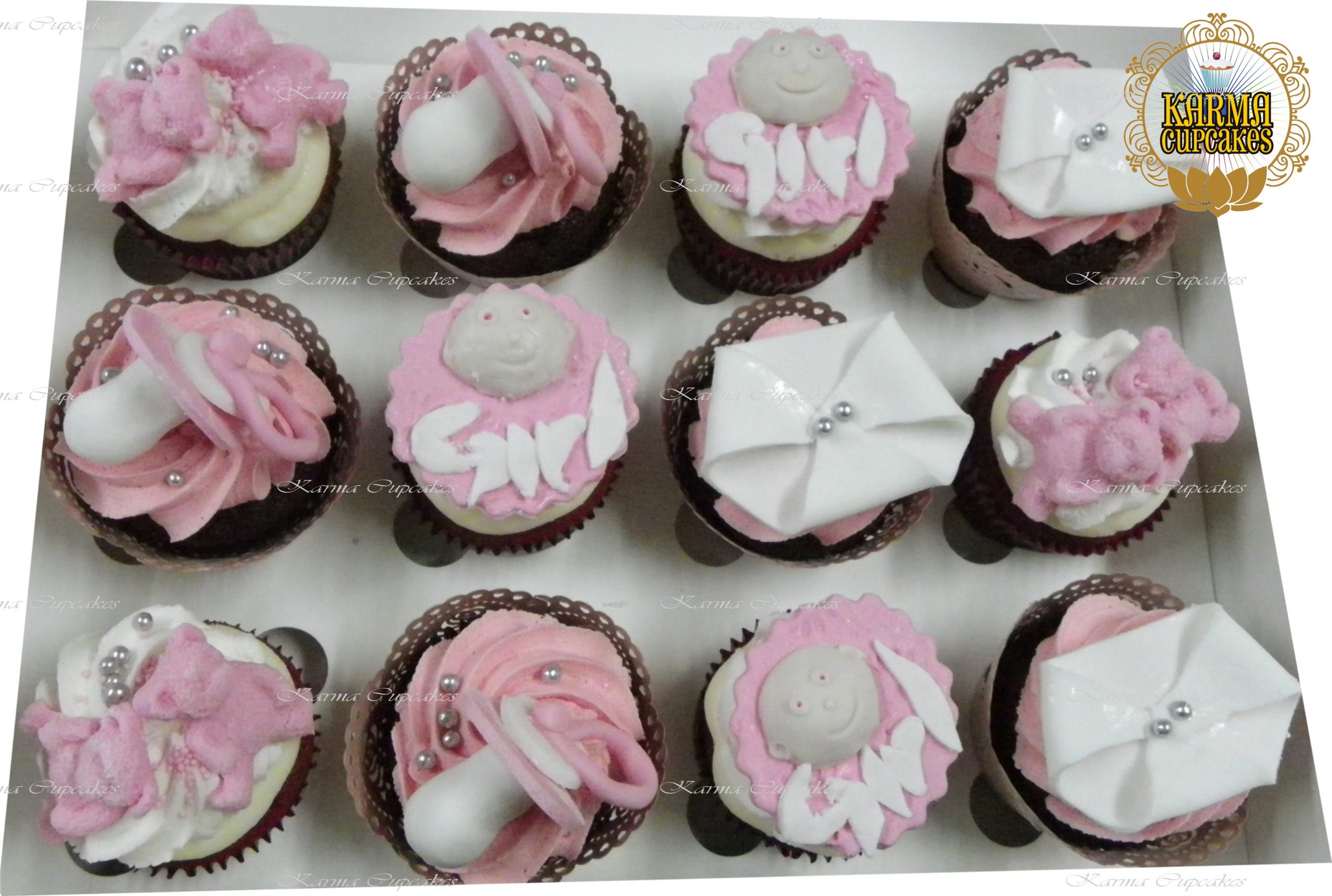 Its a Girl cupcakes