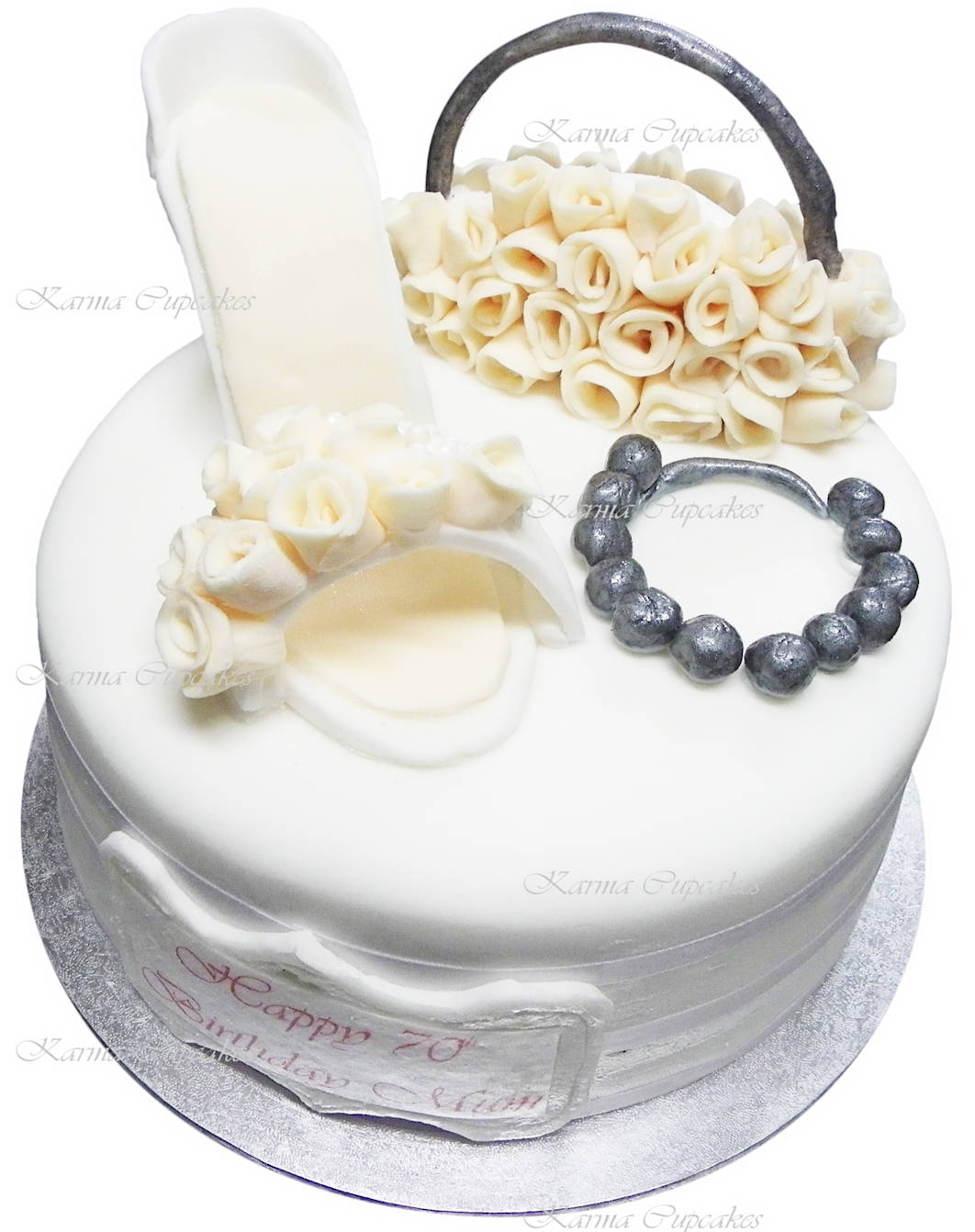 Shoe bag and bracelette white buttercream cake copy