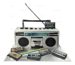 radio-boombox-stereo-cassettes-edible-3D-(2)