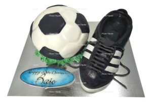 soccer-ball-boot-shoe-cakes-edible-nameplate-football-(1)