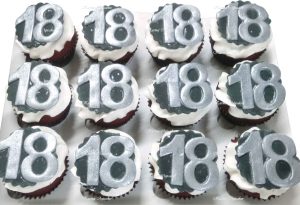 Silver 18th birthday cupcakes